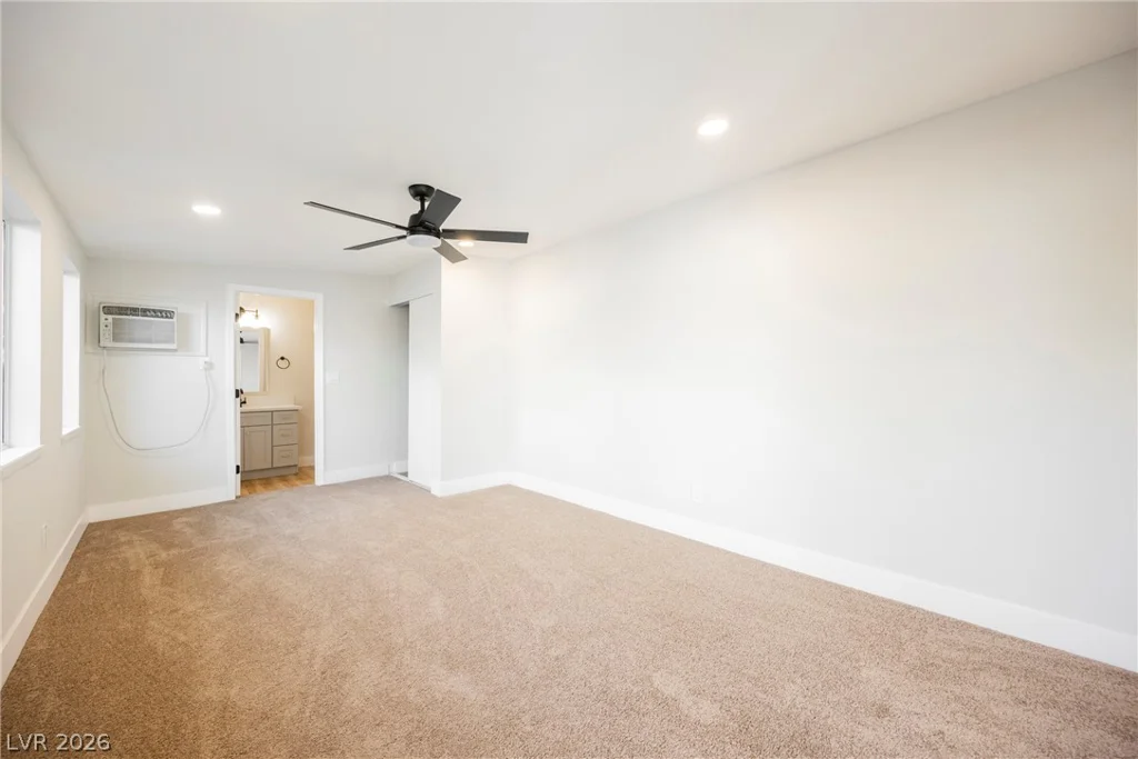 1047 Westminster, Las Vegas, NV 89119