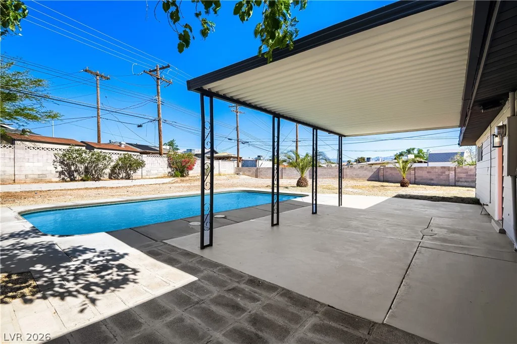 6124 Halifax, Las Vegas, NV 89107
