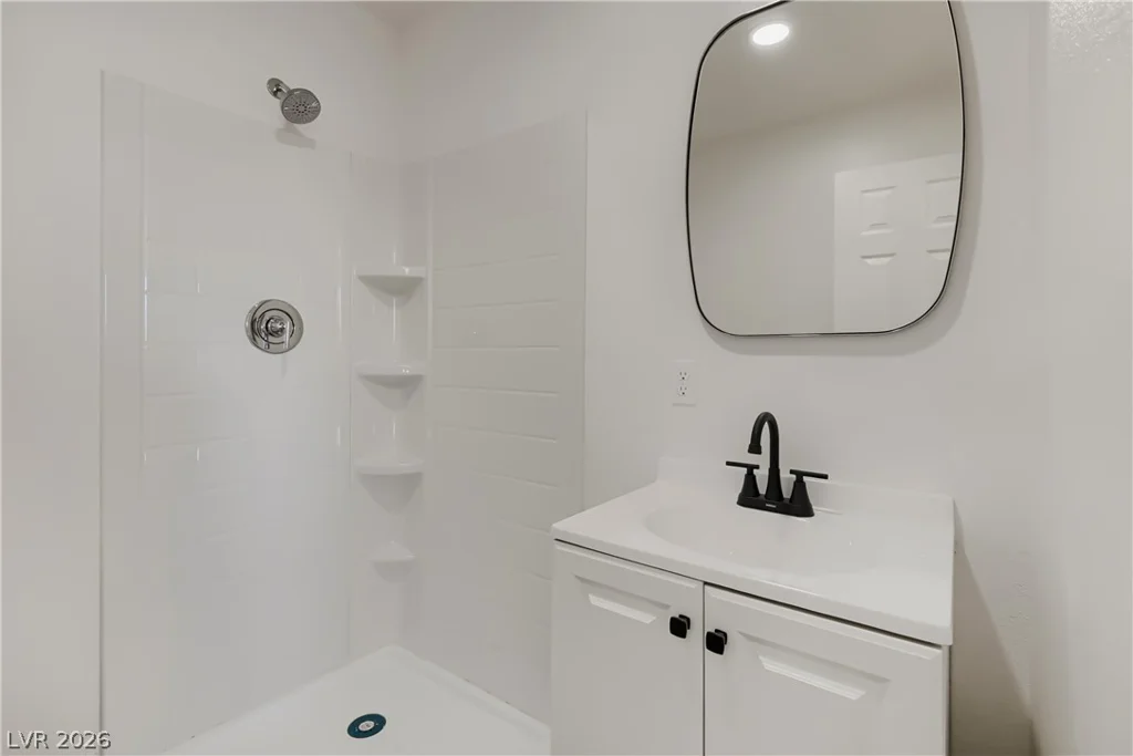 6124 Halifax, Las Vegas, NV 89107