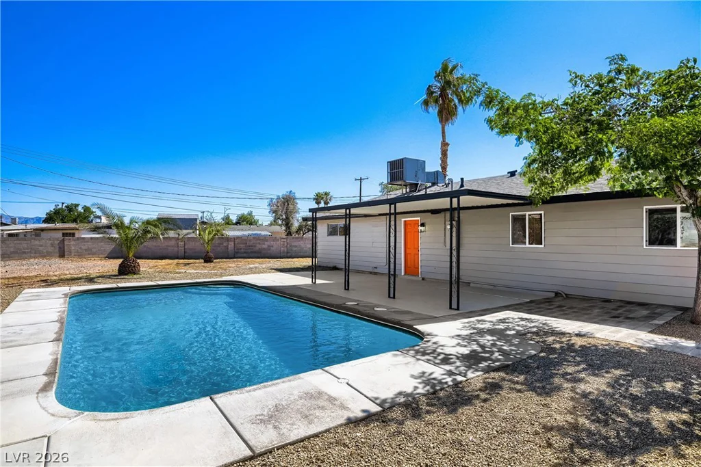 6124 Halifax, Las Vegas, NV 89107