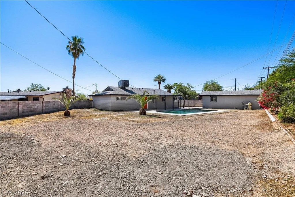 6124 Halifax, Las Vegas, NV 89107