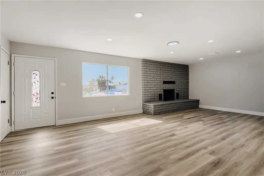 6124 Halifax, Las Vegas, NV 89107