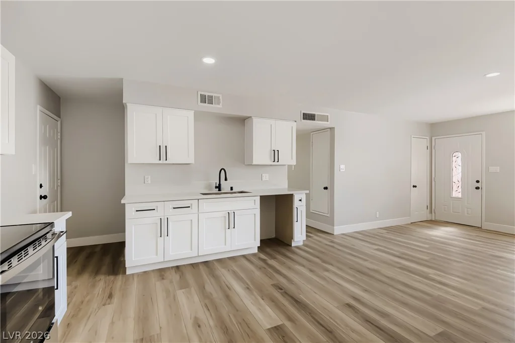 6124 Halifax, Las Vegas, NV 89107