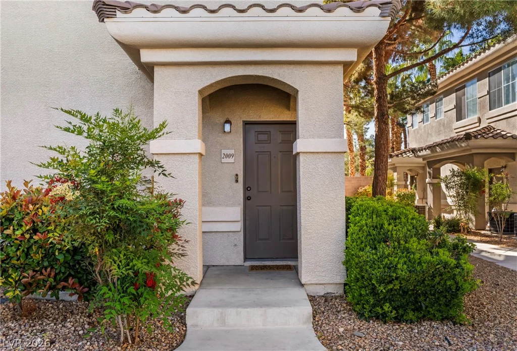 9050 Warm Springs, Las Vegas, NV 89148