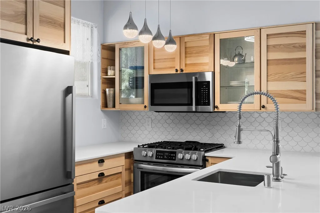 9050 Warm Springs, Las Vegas, NV 89148