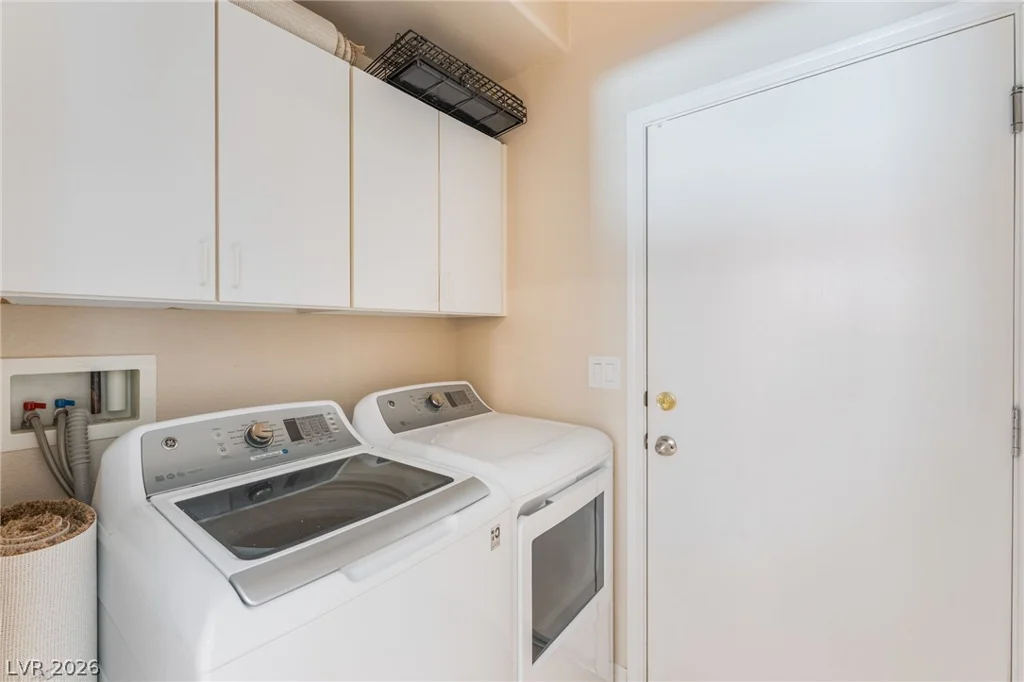 8640 Deering Bay, Las Vegas, NV 89131