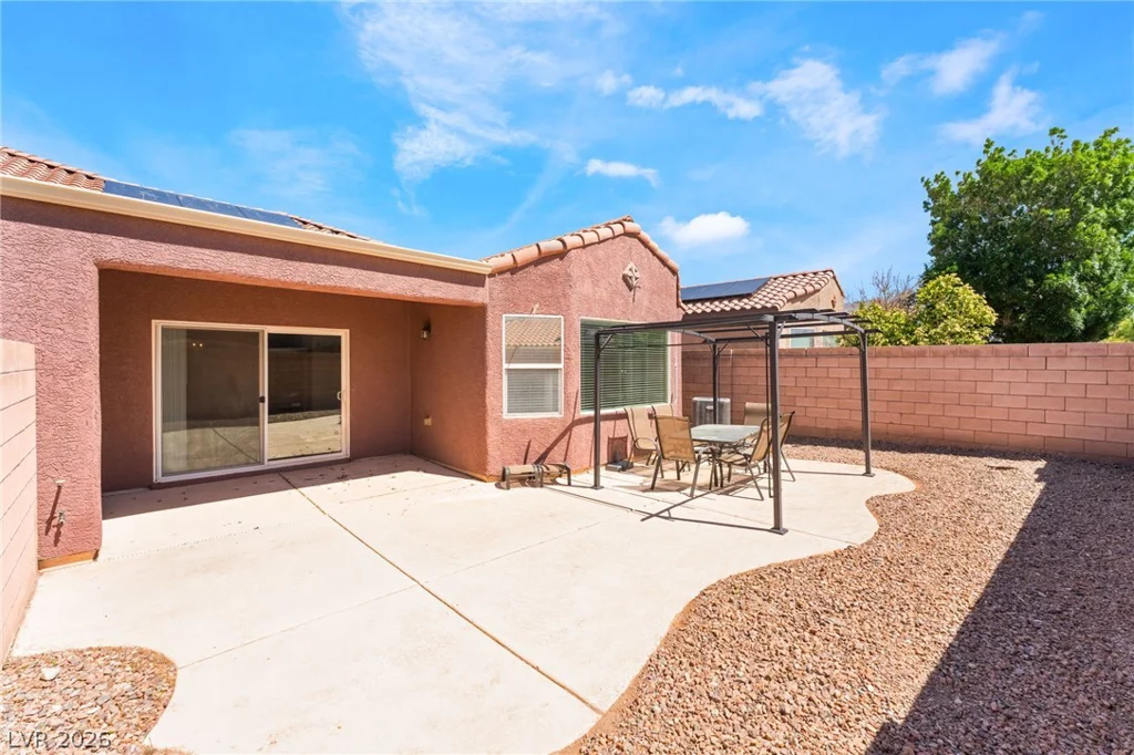 8640 Deering Bay, Las Vegas, NV 89131