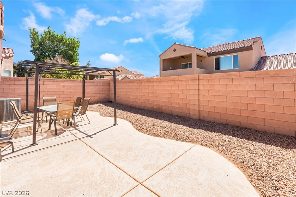 8640 Deering Bay, Las Vegas, NV 89131