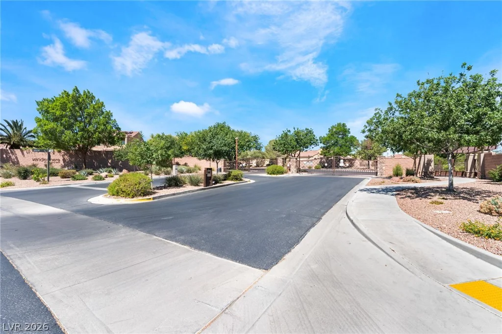 8640 Deering Bay, Las Vegas, NV 89131