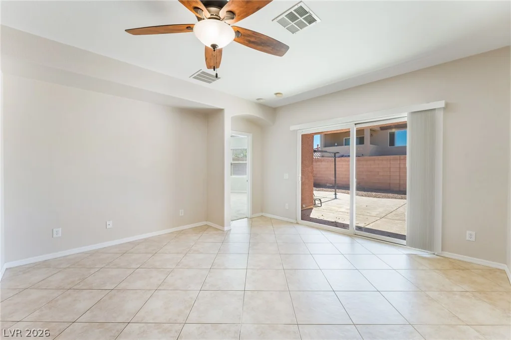 8640 Deering Bay, Las Vegas, NV 89131