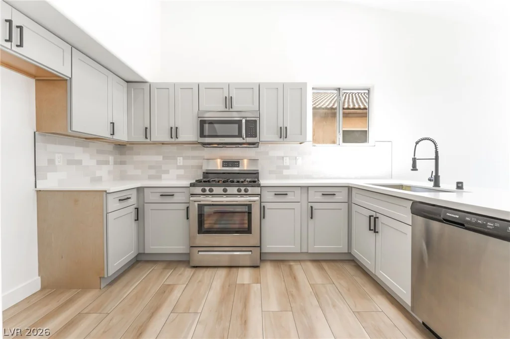 3747 Squirrel, Las Vegas, NV 89122