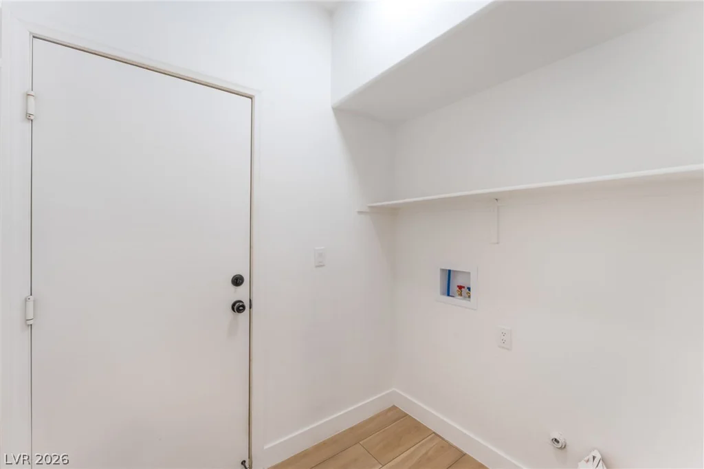 3747 Squirrel, Las Vegas, NV 89122