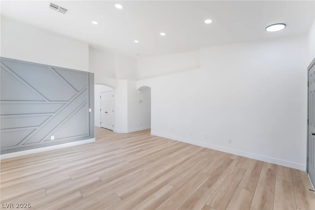 3747 Squirrel, Las Vegas, NV 89122