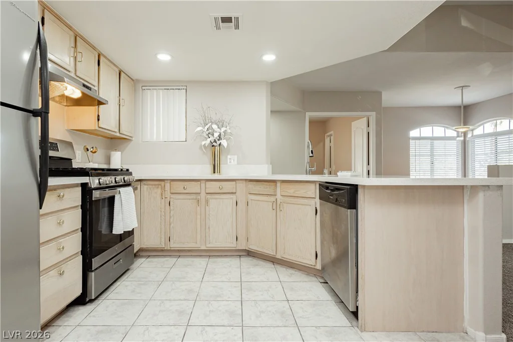 7400 Flamingo, Las Vegas, NV 89147