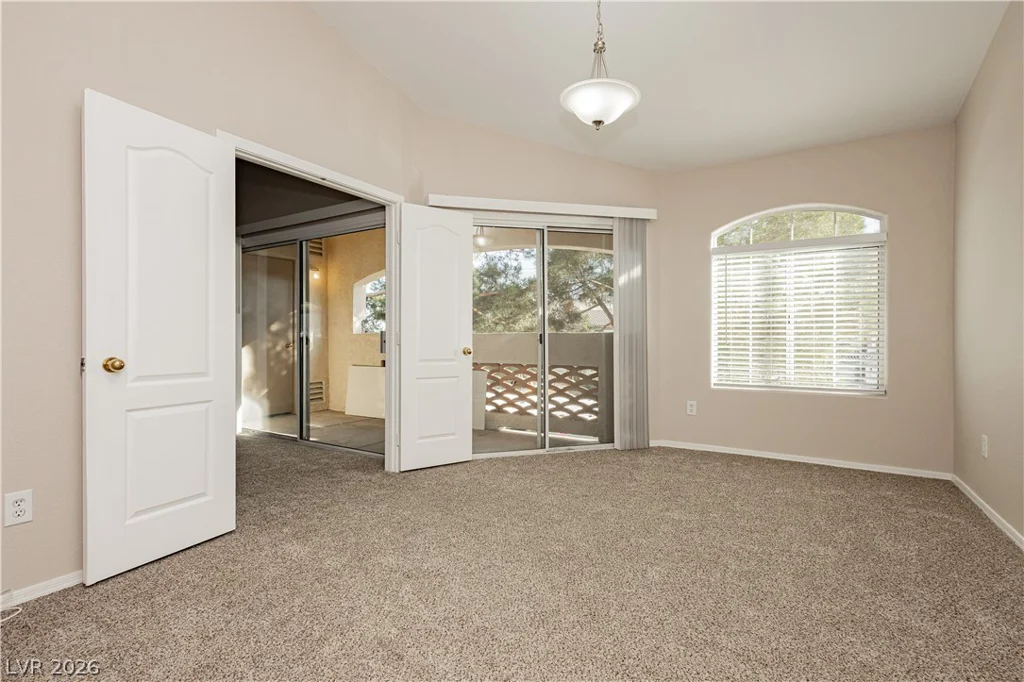 7400 Flamingo, Las Vegas, NV 89147