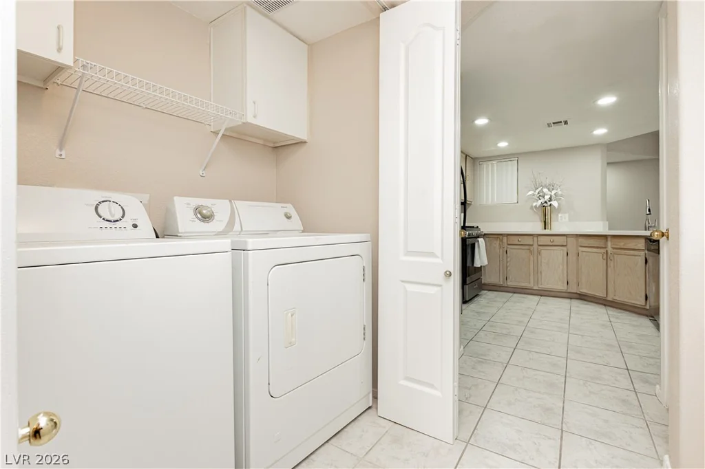 7400 Flamingo, Las Vegas, NV 89147