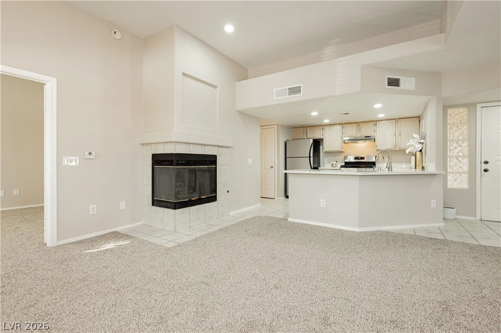7400 Flamingo, Las Vegas, NV 89147