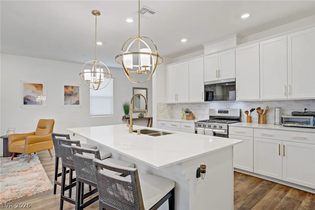2742 Zazzera, Henderson, NV 89044