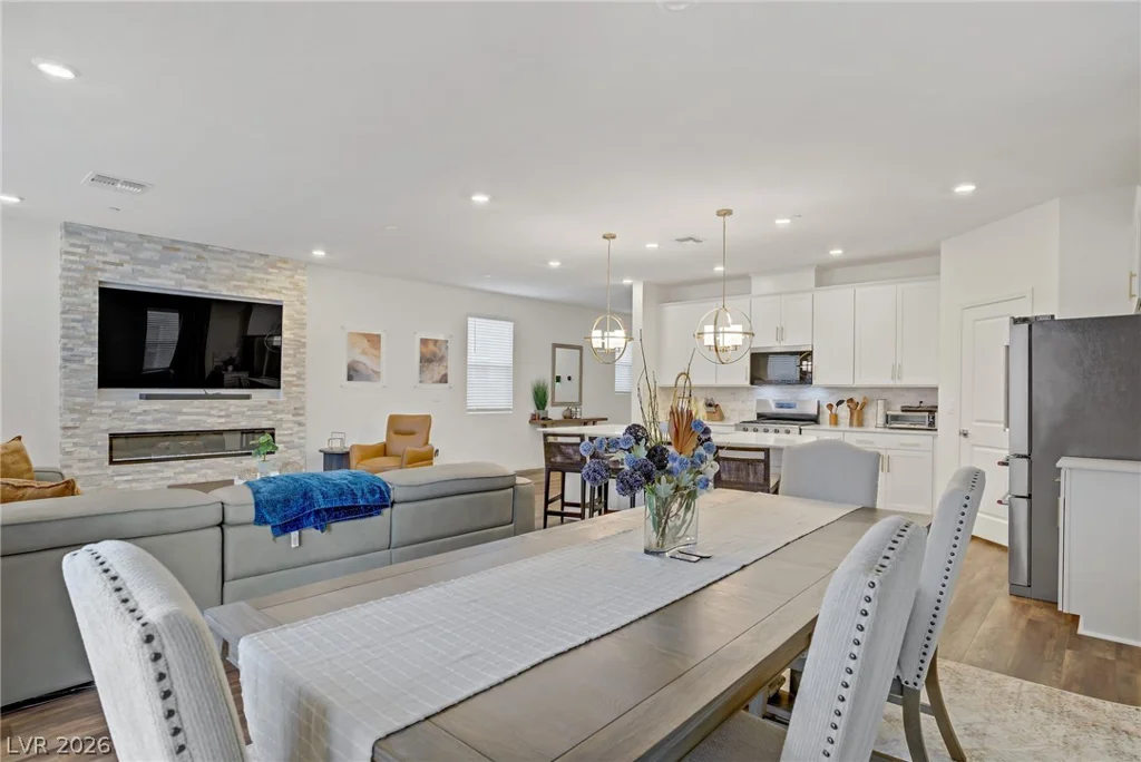 2742 Zazzera, Henderson, NV 89044