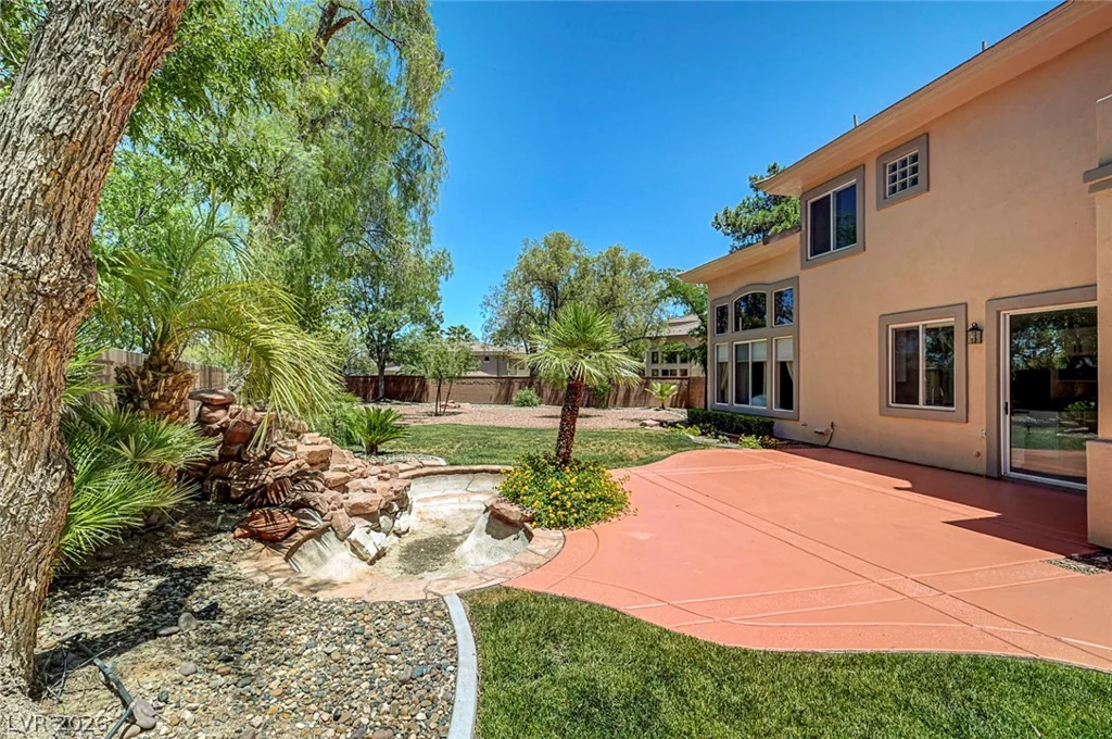 229 Buteo Woods, Las Vegas, NV 89144