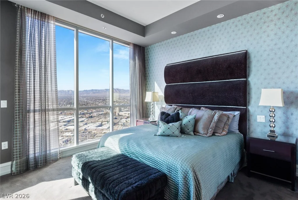 2700 Las Vegas, Las Vegas, NV 89109
