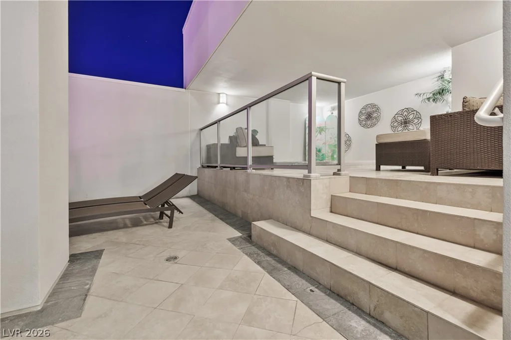 2700 Las Vegas, Las Vegas, NV 89109