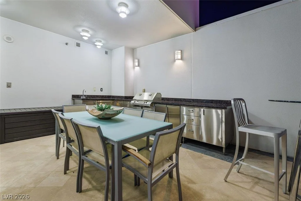 2700 Las Vegas, Las Vegas, NV 89109
