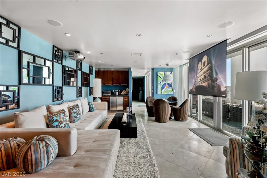 2700 Las Vegas, Las Vegas, NV 89109