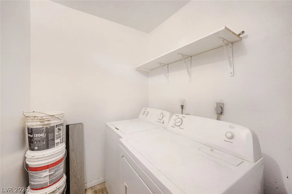 2200 Fort Apache, Las Vegas, NV 89117