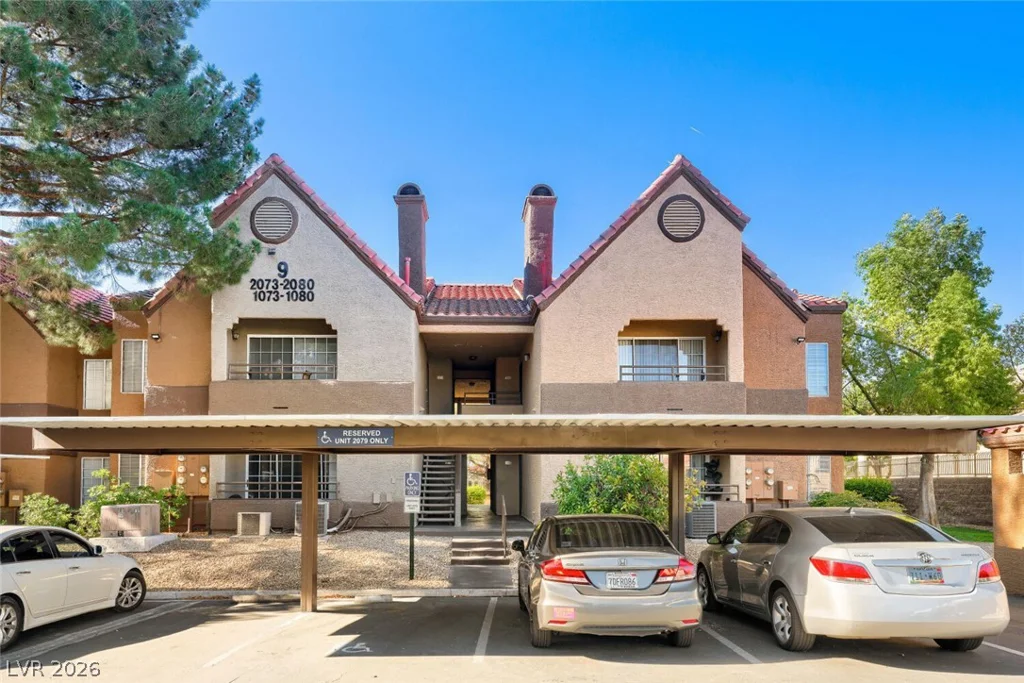 2200 Fort Apache, Las Vegas, NV 89117