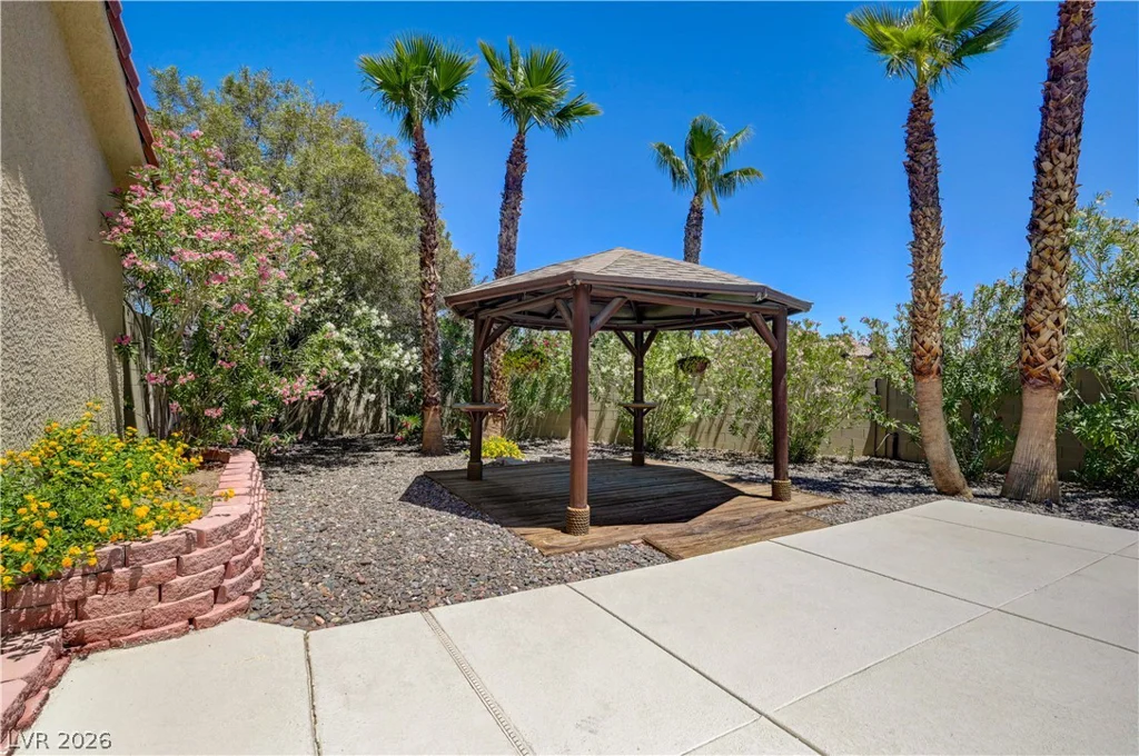 7441 Darby, Las Vegas, NV 89117