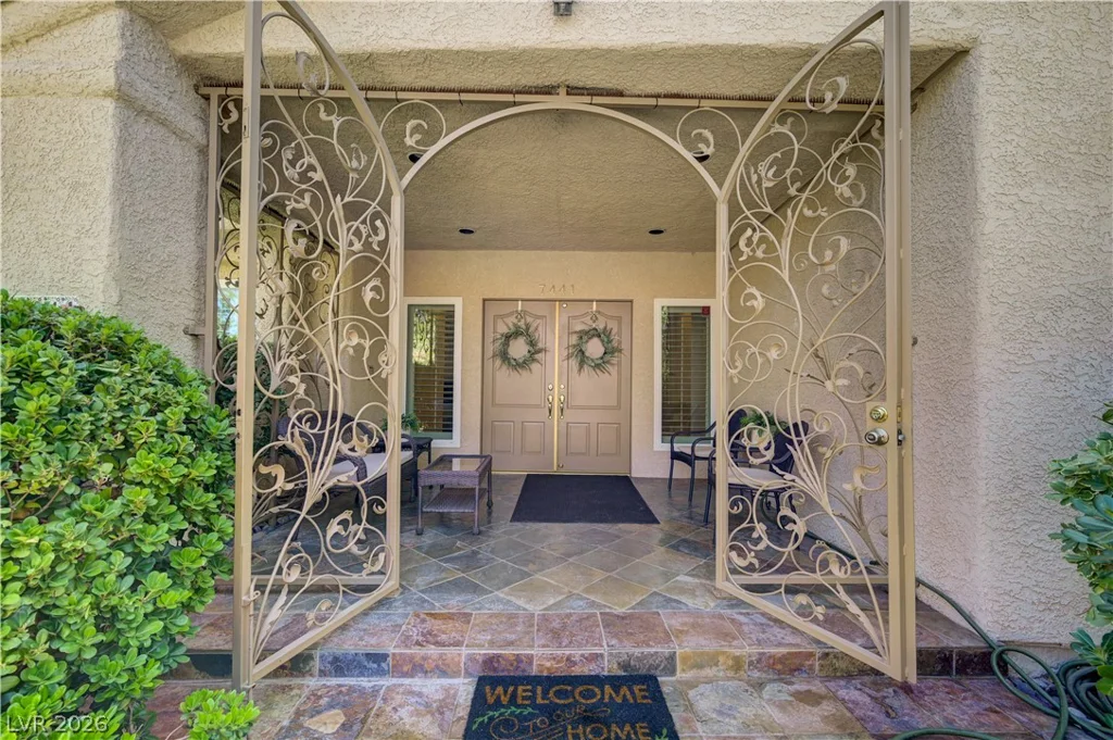 7441 Darby, Las Vegas, NV 89117