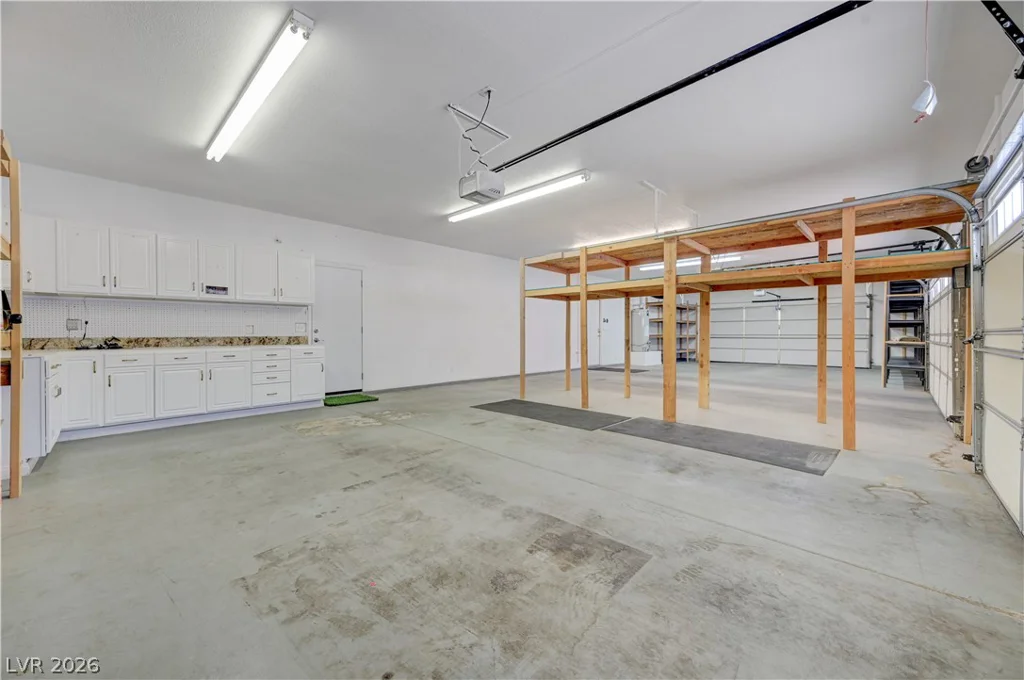 7441 Darby, Las Vegas, NV 89117