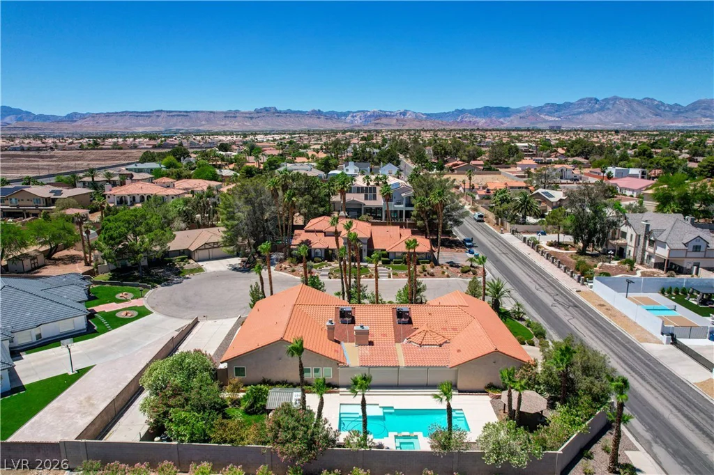 7441 Darby, Las Vegas, NV 89117
