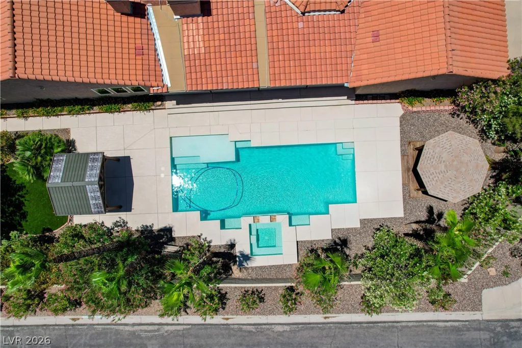 7441 Darby, Las Vegas, NV 89117
