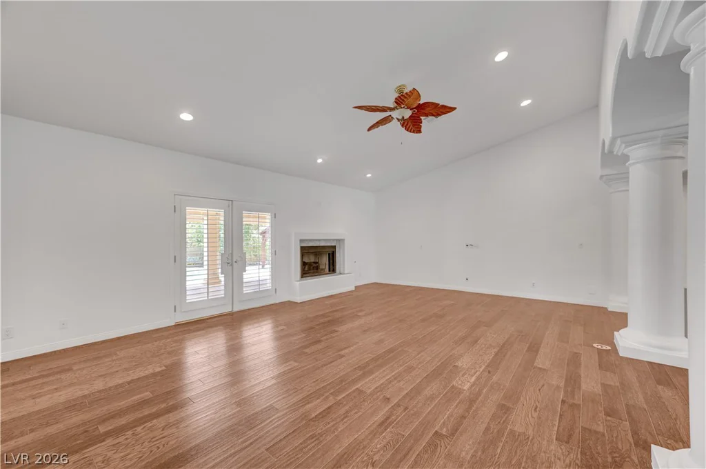 7441 Darby, Las Vegas, NV 89117