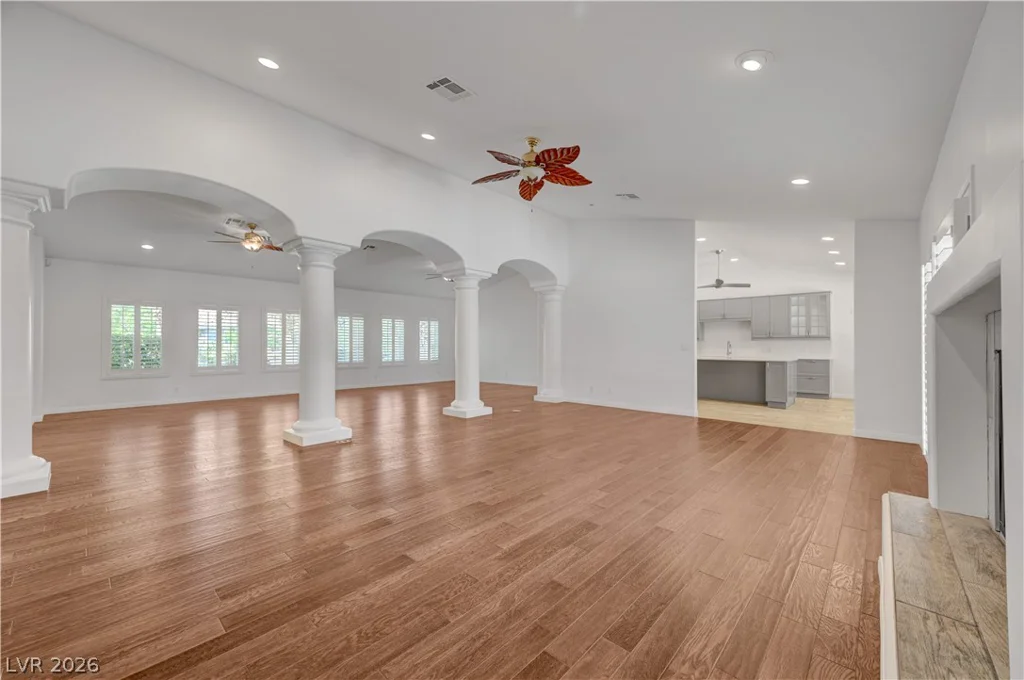 7441 Darby, Las Vegas, NV 89117