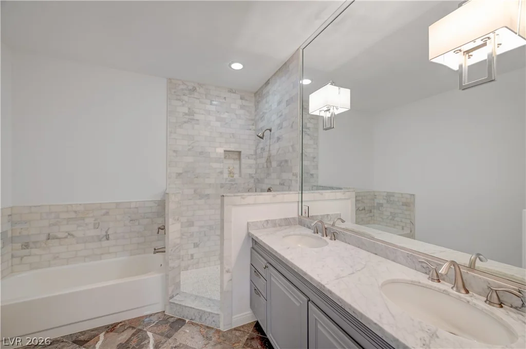 7441 Darby, Las Vegas, NV 89117