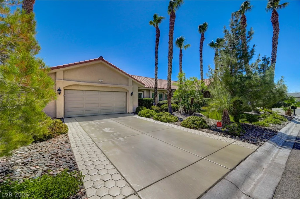 7441 Darby, Las Vegas, NV 89117