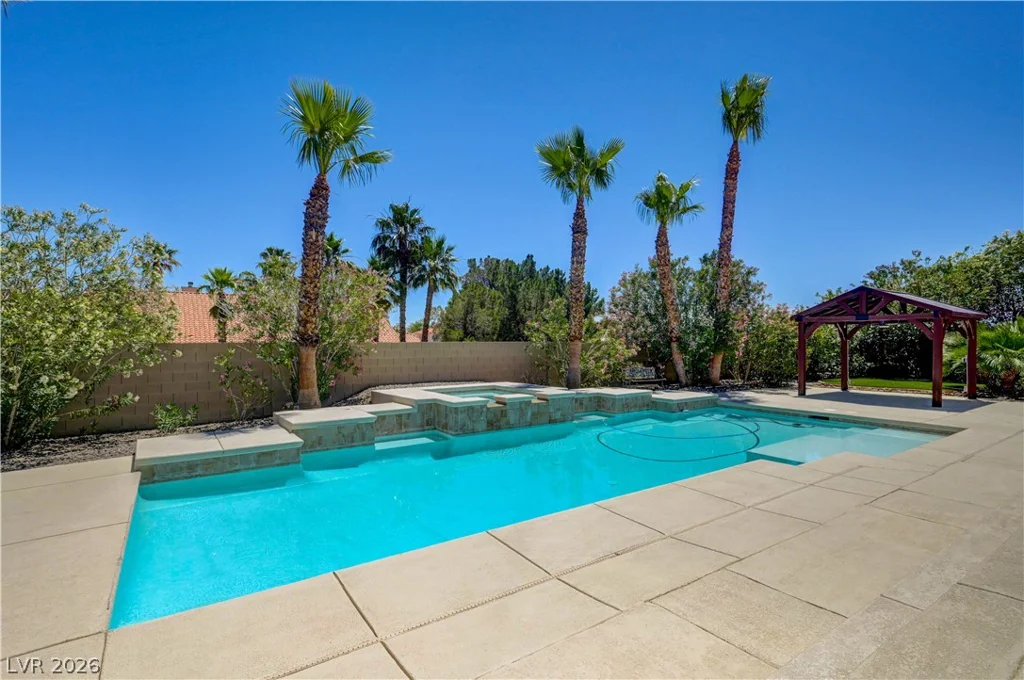 7441 Darby, Las Vegas, NV 89117