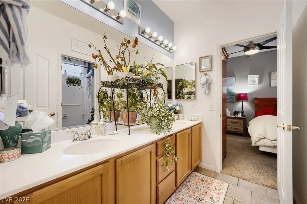 3525 Auburn Shadow, Las Vegas, NV 89129