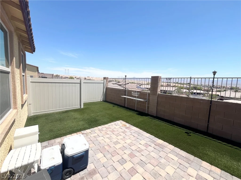 2722 Chinaberry Hill, Laughlin, NV 89029
