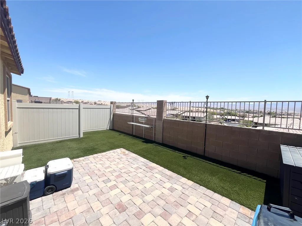 2722 Chinaberry Hill, Laughlin, NV 89029