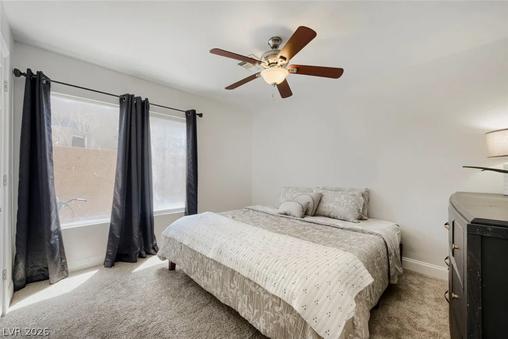 8716 Castle Hill, Las Vegas, NV 89129
