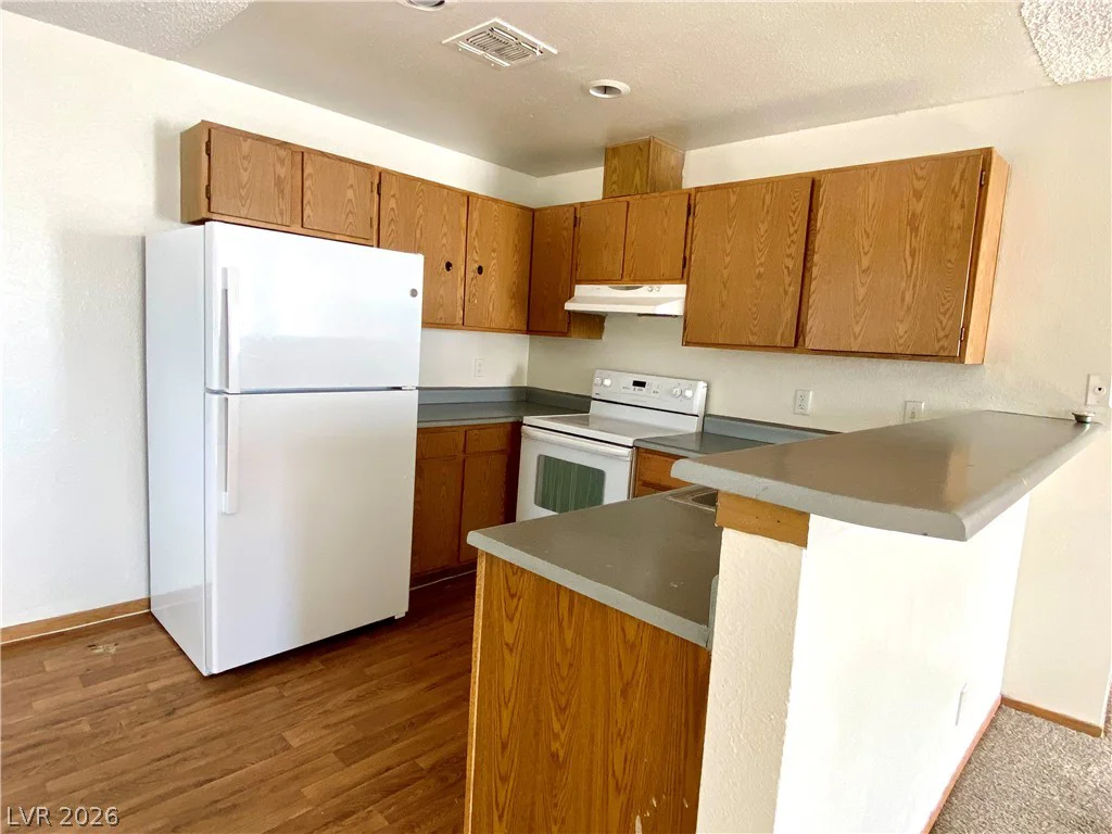 1872 Cosmic, Las Vegas, NV 89115