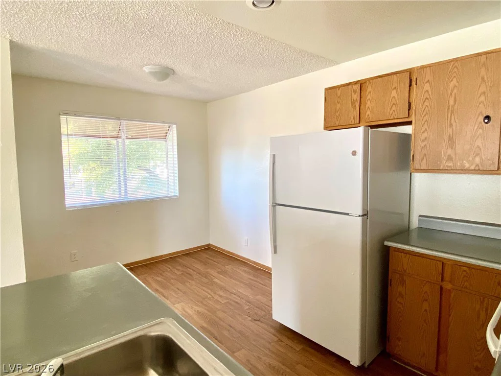 1872 Cosmic, Las Vegas, NV 89115