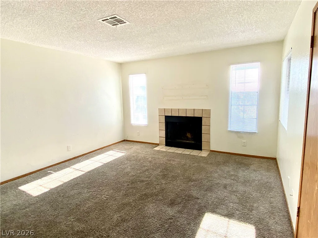 1872 Cosmic, Las Vegas, NV 89115