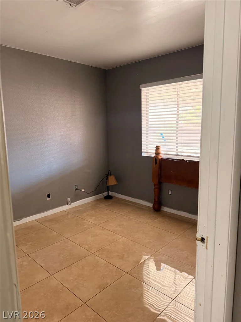 1819 Shagbark, Las Vegas, NV 89156