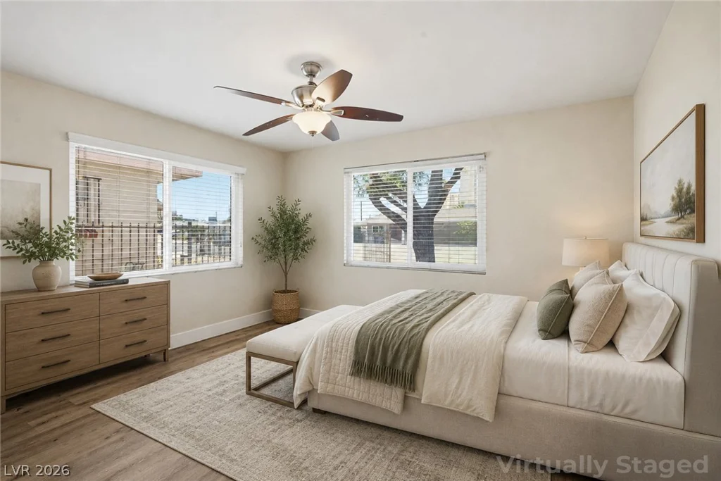 2105 Santa Paula, Las Vegas, NV 89104