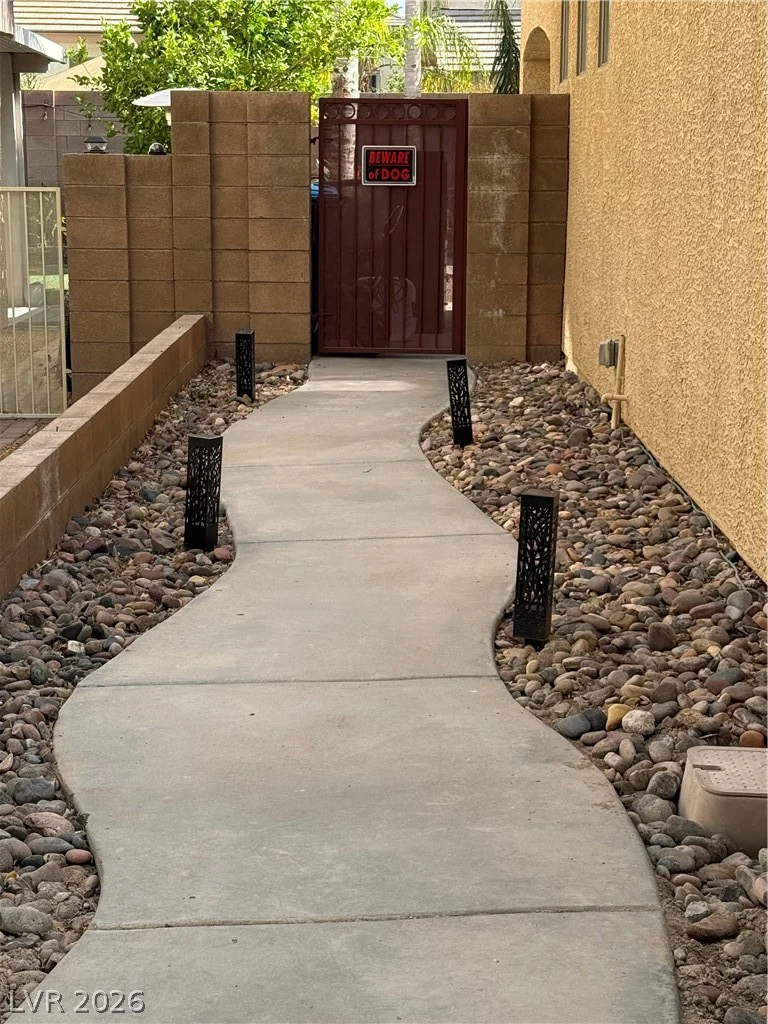 9109 Little Horse, Las Vegas, NV 89143